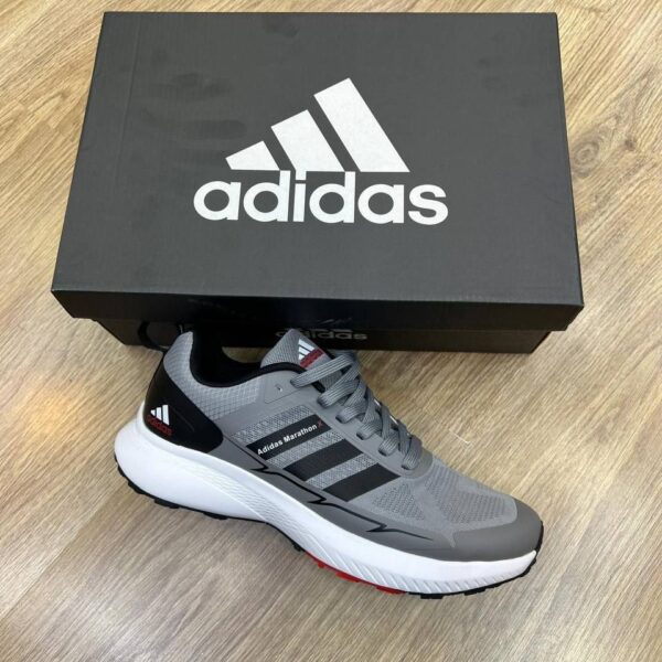 کفش ورزشی مردانه آدیداس ماراتن Adidas Marathon اصل وزن سبک زیره پیو PU رنگ طوسی مشکی